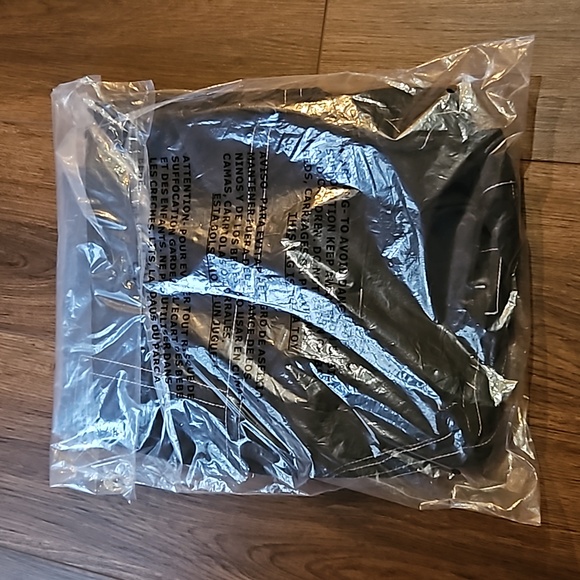 TRUE RELIGION WOMEN'S PARACHUTE PANTS - BLACK SIZE 30 - Picture 12 of 12